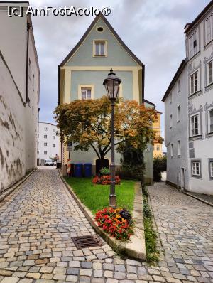 [P03] La pas prin centrul istoric Passau » foto by crismis
 - 
<span class="allrVoted glyphicon glyphicon-heart hidden" id="av1413053"></span>
<a class="m-l-10 hidden" id="sv1413053" onclick="voting_Foto_DelVot(,1413053,5227)" role="button">șterge vot <span class="glyphicon glyphicon-remove"></span></a>
<a id="v91413053" class=" c-red"  onclick="voting_Foto_SetVot(1413053)" role="button"><span class="glyphicon glyphicon-heart-empty"></span> <b>LIKE</b> = Votează poza</a> <img class="hidden"  id="f1413053W9" src="/imagini/loader.gif" border="0" /><span class="AjErrMes hidden" id="e1413053ErM"></span>