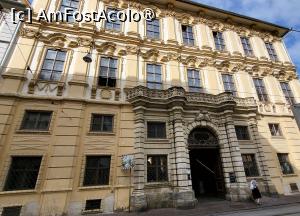 [P24] Palatul Attems, care domina prin dimensiunea sa impresionanta, Sackstrasse.  Palatul a pastrat arhitectura originala baroca, impreuna cu decoratiunile murale deosebit de frumoase.  » foto by geani anto
 - 
<span class="allrVoted glyphicon glyphicon-heart hidden" id="av1412499"></span>
<a class="m-l-10 hidden" id="sv1412499" onclick="voting_Foto_DelVot(,1412499,5228)" role="button">șterge vot <span class="glyphicon glyphicon-remove"></span></a>
<a id="v91412499" class=" c-red"  onclick="voting_Foto_SetVot(1412499)" role="button"><span class="glyphicon glyphicon-heart-empty"></span> <b>LIKE</b> = Votează poza</a> <img class="hidden"  id="f1412499W9" src="/imagini/loader.gif" border="0" /><span class="AjErrMes hidden" id="e1412499ErM"></span>