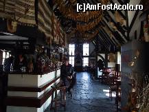 [P05] barul si partea dreapta a restaurantului » foto by gushpi
 - 
<span class="allrVoted glyphicon glyphicon-heart hidden" id="av58783"></span>
<a class="m-l-10 hidden" id="sv58783" onclick="voting_Foto_DelVot(,58783,5234)" role="button">șterge vot <span class="glyphicon glyphicon-remove"></span></a>
<a id="v958783" class=" c-red"  onclick="voting_Foto_SetVot(58783)" role="button"><span class="glyphicon glyphicon-heart-empty"></span> <b>LIKE</b> = Votează poza</a> <img class="hidden"  id="f58783W9" src="/imagini/loader.gif" border="0" /><span class="AjErrMes hidden" id="e58783ErM"></span>