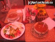 [P14] Suntem serviti in farfurii de ceramica cu frumoase motive florale romanesti » foto by dorgo
 - 
<span class="allrVoted glyphicon glyphicon-heart hidden" id="av227268"></span>
<a class="m-l-10 hidden" id="sv227268" onclick="voting_Foto_DelVot(,227268,5234)" role="button">șterge vot <span class="glyphicon glyphicon-remove"></span></a>
<a id="v9227268" class=" c-red"  onclick="voting_Foto_SetVot(227268)" role="button"><span class="glyphicon glyphicon-heart-empty"></span> <b>LIKE</b> = Votează poza</a> <img class="hidden"  id="f227268W9" src="/imagini/loader.gif" border="0" /><span class="AjErrMes hidden" id="e227268ErM"></span>