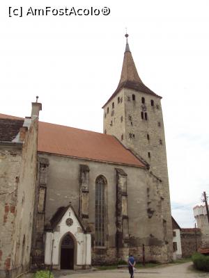 [P11] Cetatea - biserica reformată calvină. » foto by Carmen Ion
 - 
<span class="allrVoted glyphicon glyphicon-heart hidden" id="av875423"></span>
<a class="m-l-10 hidden" id="sv875423" onclick="voting_Foto_DelVot(,875423,5247)" role="button">șterge vot <span class="glyphicon glyphicon-remove"></span></a>
<a id="v9875423" class=" c-red"  onclick="voting_Foto_SetVot(875423)" role="button"><span class="glyphicon glyphicon-heart-empty"></span> <b>LIKE</b> = Votează poza</a> <img class="hidden"  id="f875423W9" src="/imagini/loader.gif" border="0" /><span class="AjErrMes hidden" id="e875423ErM"></span>