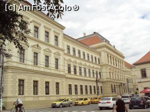 [P19] Colegiul național Bethlen Gabor.  » foto by Carmen Ion
 - 
<span class="allrVoted glyphicon glyphicon-heart hidden" id="av875431"></span>
<a class="m-l-10 hidden" id="sv875431" onclick="voting_Foto_DelVot(,875431,5247)" role="button">șterge vot <span class="glyphicon glyphicon-remove"></span></a>
<a id="v9875431" class=" c-red"  onclick="voting_Foto_SetVot(875431)" role="button"><span class="glyphicon glyphicon-heart-empty"></span> <b>LIKE</b> = Votează poza</a> <img class="hidden"  id="f875431W9" src="/imagini/loader.gif" border="0" /><span class="AjErrMes hidden" id="e875431ErM"></span>