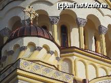 [P29] Detalii arhitectonice la Catedrala Ortodoxă din Aiud.  » foto by Neptunus
 - 
<span class="allrVoted glyphicon glyphicon-heart hidden" id="av497541"></span>
<a class="m-l-10 hidden" id="sv497541" onclick="voting_Foto_DelVot(,497541,5247)" role="button">șterge vot <span class="glyphicon glyphicon-remove"></span></a>
<a id="v9497541" class=" c-red"  onclick="voting_Foto_SetVot(497541)" role="button"><span class="glyphicon glyphicon-heart-empty"></span> <b>LIKE</b> = Votează poza</a> <img class="hidden"  id="f497541W9" src="/imagini/loader.gif" border="0" /><span class="AjErrMes hidden" id="e497541ErM"></span>
