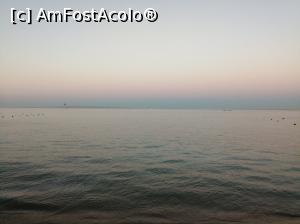 [P34] Marea după apus » foto by nelutu
 - 
<span class="allrVoted glyphicon glyphicon-heart hidden" id="av1261689"></span>
<a class="m-l-10 hidden" id="sv1261689" onclick="voting_Foto_DelVot(,1261689,5248)" role="button">șterge vot <span class="glyphicon glyphicon-remove"></span></a>
<a id="v91261689" class=" c-red"  onclick="voting_Foto_SetVot(1261689)" role="button"><span class="glyphicon glyphicon-heart-empty"></span> <b>LIKE</b> = Votează poza</a> <img class="hidden"  id="f1261689W9" src="/imagini/loader.gif" border="0" /><span class="AjErrMes hidden" id="e1261689ErM"></span>