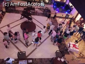 [P35] Aglomerație la cină, dar merge repede » foto by nelutu
 - 
<span class="allrVoted glyphicon glyphicon-heart hidden" id="av1261690"></span>
<a class="m-l-10 hidden" id="sv1261690" onclick="voting_Foto_DelVot(,1261690,5248)" role="button">șterge vot <span class="glyphicon glyphicon-remove"></span></a>
<a id="v91261690" class=" c-red"  onclick="voting_Foto_SetVot(1261690)" role="button"><span class="glyphicon glyphicon-heart-empty"></span> <b>LIKE</b> = Votează poza</a> <img class="hidden"  id="f1261690W9" src="/imagini/loader.gif" border="0" /><span class="AjErrMes hidden" id="e1261690ErM"></span>