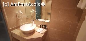 [P14] O baie normală, cam de 3*.  » foto by Aurici
 - 
<span class="allrVoted glyphicon glyphicon-heart hidden" id="av1152488"></span>
<a class="m-l-10 hidden" id="sv1152488" onclick="voting_Foto_DelVot(,1152488,5248)" role="button">șterge vot <span class="glyphicon glyphicon-remove"></span></a>
<a id="v91152488" class=" c-red"  onclick="voting_Foto_SetVot(1152488)" role="button"><span class="glyphicon glyphicon-heart-empty"></span> <b>LIKE</b> = Votează poza</a> <img class="hidden"  id="f1152488W9" src="/imagini/loader.gif" border="0" /><span class="AjErrMes hidden" id="e1152488ErM"></span>