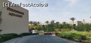 [P03] Intrarea principala, cu pază și barieră.  » foto by Aurici
 - 
<span class="allrVoted glyphicon glyphicon-heart hidden" id="av1152477"></span>
<a class="m-l-10 hidden" id="sv1152477" onclick="voting_Foto_DelVot(,1152477,5248)" role="button">șterge vot <span class="glyphicon glyphicon-remove"></span></a>
<a id="v91152477" class=" c-red"  onclick="voting_Foto_SetVot(1152477)" role="button"><span class="glyphicon glyphicon-heart-empty"></span> <b>LIKE</b> = Votează poza</a> <img class="hidden"  id="f1152477W9" src="/imagini/loader.gif" border="0" /><span class="AjErrMes hidden" id="e1152477ErM"></span>