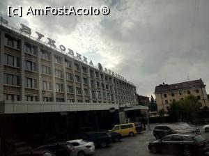 [P01] Fatada hotel » foto by ile57b
 - 
<span class="allrVoted glyphicon glyphicon-heart hidden" id="av1290907"></span>
<a class="m-l-10 hidden" id="sv1290907" onclick="voting_Foto_DelVot(,1290907,5250)" role="button">șterge vot <span class="glyphicon glyphicon-remove"></span></a>
<a id="v91290907" class=" c-red"  onclick="voting_Foto_SetVot(1290907)" role="button"><span class="glyphicon glyphicon-heart-empty"></span> <b>LIKE</b> = Votează poza</a> <img class="hidden"  id="f1290907W9" src="/imagini/loader.gif" border="0" /><span class="AjErrMes hidden" id="e1290907ErM"></span>