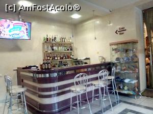 [P24] bar in hotel » foto by ile57b
 - 
<span class="allrVoted glyphicon glyphicon-heart hidden" id="av1290930"></span>
<a class="m-l-10 hidden" id="sv1290930" onclick="voting_Foto_DelVot(,1290930,5250)" role="button">șterge vot <span class="glyphicon glyphicon-remove"></span></a>
<a id="v91290930" class=" c-red"  onclick="voting_Foto_SetVot(1290930)" role="button"><span class="glyphicon glyphicon-heart-empty"></span> <b>LIKE</b> = Votează poza</a> <img class="hidden"  id="f1290930W9" src="/imagini/loader.gif" border="0" /><span class="AjErrMes hidden" id="e1290930ErM"></span>