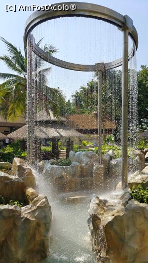 [P12] Splash Jungle Water Park » foto by elenaadina
 - 
<span class="allrVoted glyphicon glyphicon-heart hidden" id="av1470184"></span>
<a class="m-l-10 hidden" id="sv1470184" onclick="voting_Foto_DelVot(,1470184,5252)" role="button">șterge vot <span class="glyphicon glyphicon-remove"></span></a>
<a id="v91470184" class=" c-red"  onclick="voting_Foto_SetVot(1470184)" role="button"><span class="glyphicon glyphicon-heart-empty"></span> <b>LIKE</b> = Votează poza</a> <img class="hidden"  id="f1470184W9" src="/imagini/loader.gif" border="0" /><span class="AjErrMes hidden" id="e1470184ErM"></span>