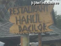 [P11] Hanul Dacilor se află chiar la intrarea, dinspre Bucureşti, în Ploieşti ! » foto by RobertCodescu
 - 
<span class="allrVoted glyphicon glyphicon-heart hidden" id="av144469"></span>
<a class="m-l-10 hidden" id="sv144469" onclick="voting_Foto_DelVot(,144469,5266)" role="button">șterge vot <span class="glyphicon glyphicon-remove"></span></a>
<a id="v9144469" class=" c-red"  onclick="voting_Foto_SetVot(144469)" role="button"><span class="glyphicon glyphicon-heart-empty"></span> <b>LIKE</b> = Votează poza</a> <img class="hidden"  id="f144469W9" src="/imagini/loader.gif" border="0" /><span class="AjErrMes hidden" id="e144469ErM"></span>