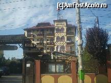 [P12] Hanul Găzarilor în spatele stadionului Ilie Oană pe strada Mihai Bravu din Ploieşti !!! » foto by RobertCodescu
 - 
<span class="allrVoted glyphicon glyphicon-heart hidden" id="av144470"></span>
<a class="m-l-10 hidden" id="sv144470" onclick="voting_Foto_DelVot(,144470,5266)" role="button">șterge vot <span class="glyphicon glyphicon-remove"></span></a>
<a id="v9144470" class=" c-red"  onclick="voting_Foto_SetVot(144470)" role="button"><span class="glyphicon glyphicon-heart-empty"></span> <b>LIKE</b> = Votează poza</a> <img class="hidden"  id="f144470W9" src="/imagini/loader.gif" border="0" /><span class="AjErrMes hidden" id="e144470ErM"></span>