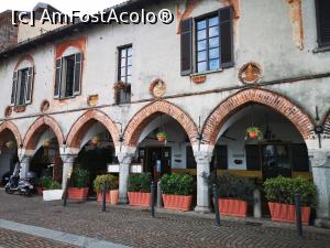 [P10] Un fost han din vechia Arona; în prezent restaurant » foto by crismis
 - 
<span class="allrVoted glyphicon glyphicon-heart hidden" id="av1274012"></span>
<a class="m-l-10 hidden" id="sv1274012" onclick="voting_Foto_DelVot(,1274012,5274)" role="button">șterge vot <span class="glyphicon glyphicon-remove"></span></a>
<a id="v91274012" class=" c-red"  onclick="voting_Foto_SetVot(1274012)" role="button"><span class="glyphicon glyphicon-heart-empty"></span> <b>LIKE</b> = Votează poza</a> <img class="hidden"  id="f1274012W9" src="/imagini/loader.gif" border="0" /><span class="AjErrMes hidden" id="e1274012ErM"></span>