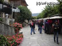 [P09] Isola Bella - promenada ''lungo lago''cu tarabe cu de toate » foto by BOGDAN DSN
 - 
<span class="allrVoted glyphicon glyphicon-heart hidden" id="av156088"></span>
<a class="m-l-10 hidden" id="sv156088" onclick="voting_Foto_DelVot(,156088,5274)" role="button">șterge vot <span class="glyphicon glyphicon-remove"></span></a>
<a id="v9156088" class=" c-red"  onclick="voting_Foto_SetVot(156088)" role="button"><span class="glyphicon glyphicon-heart-empty"></span> <b>LIKE</b> = Votează poza</a> <img class="hidden"  id="f156088W9" src="/imagini/loader.gif" border="0" /><span class="AjErrMes hidden" id="e156088ErM"></span>