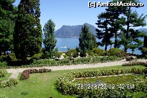 [P08] Lacul Maggiore si o parte din gradina » foto by andreip2
 - 
<span class="allrVoted glyphicon glyphicon-heart hidden" id="av617468"></span>
<a class="m-l-10 hidden" id="sv617468" onclick="voting_Foto_DelVot(,617468,5274)" role="button">șterge vot <span class="glyphicon glyphicon-remove"></span></a>
<a id="v9617468" class=" c-red"  onclick="voting_Foto_SetVot(617468)" role="button"><span class="glyphicon glyphicon-heart-empty"></span> <b>LIKE</b> = Votează poza</a> <img class="hidden"  id="f617468W9" src="/imagini/loader.gif" border="0" /><span class="AjErrMes hidden" id="e617468ErM"></span>