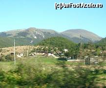 [P12] am incercat sa pozez din goana masinii zona. » foto by georgiana
 - 
<span class="allrVoted glyphicon glyphicon-heart hidden" id="av60073"></span>
<a class="m-l-10 hidden" id="sv60073" onclick="voting_Foto_DelVot(,60073,5287)" role="button">șterge vot <span class="glyphicon glyphicon-remove"></span></a>
<a id="v960073" class=" c-red"  onclick="voting_Foto_SetVot(60073)" role="button"><span class="glyphicon glyphicon-heart-empty"></span> <b>LIKE</b> = Votează poza</a> <img class="hidden"  id="f60073W9" src="/imagini/loader.gif" border="0" /><span class="AjErrMes hidden" id="e60073ErM"></span>