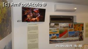 [P10] Lacul din Peșteră, Tapolca - expoziția de la parter și etajul 1. Unul dintre televizoarele cu imagini 3D » foto by ungureanica
 - 
<span class="allrVoted glyphicon glyphicon-heart hidden" id="av1110496"></span>
<a class="m-l-10 hidden" id="sv1110496" onclick="voting_Foto_DelVot(,1110496,5303)" role="button">șterge vot <span class="glyphicon glyphicon-remove"></span></a>
<a id="v91110496" class=" c-red"  onclick="voting_Foto_SetVot(1110496)" role="button"><span class="glyphicon glyphicon-heart-empty"></span> <b>LIKE</b> = Votează poza</a> <img class="hidden"  id="f1110496W9" src="/imagini/loader.gif" border="0" /><span class="AjErrMes hidden" id="e1110496ErM"></span>