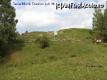 [P33] Am plecat dupa dacii din Costesti....dar am ajuns la cetate dupa 2000 de ani, dacii sunt acolo ne asteapta, doar cetatea a simtit trecerea timpului, ma intorc inapoi la Costesti....poate o sa intalnesc din nou Dacii, o sa revin din nou , poate nu o sa mai pierd pe drum 2000 de ani si voi ajunge... » foto by realitatea
 - 
<span class="allrVoted glyphicon glyphicon-heart hidden" id="av150308"></span>
<a class="m-l-10 hidden" id="sv150308" onclick="voting_Foto_DelVot(,150308,5311)" role="button">șterge vot <span class="glyphicon glyphicon-remove"></span></a>
<a id="v9150308" class=" c-red"  onclick="voting_Foto_SetVot(150308)" role="button"><span class="glyphicon glyphicon-heart-empty"></span> <b>LIKE</b> = Votează poza</a> <img class="hidden"  id="f150308W9" src="/imagini/loader.gif" border="0" /><span class="AjErrMes hidden" id="e150308ErM"></span>