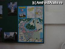 [P13] La intrare in hol exista o harta a zonei cu ceva indicatii pretioase » foto by ionescunic
 - 
<span class="allrVoted glyphicon glyphicon-heart hidden" id="av60936"></span>
<a class="m-l-10 hidden" id="sv60936" onclick="voting_Foto_DelVot(,60936,5313)" role="button">șterge vot <span class="glyphicon glyphicon-remove"></span></a>
<a id="v960936" class=" c-red"  onclick="voting_Foto_SetVot(60936)" role="button"><span class="glyphicon glyphicon-heart-empty"></span> <b>LIKE</b> = Votează poza</a> <img class="hidden"  id="f60936W9" src="/imagini/loader.gif" border="0" /><span class="AjErrMes hidden" id="e60936ErM"></span>