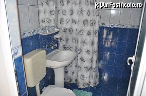 [P04] si faianta si gresia din baie sunt asortate cu mobilierul din camera » foto by alunelu69
 - 
<span class="allrVoted glyphicon glyphicon-heart hidden" id="av669876"></span>
<a class="m-l-10 hidden" id="sv669876" onclick="voting_Foto_DelVot(,669876,5331)" role="button">șterge vot <span class="glyphicon glyphicon-remove"></span></a>
<a id="v9669876" class=" c-red"  onclick="voting_Foto_SetVot(669876)" role="button"><span class="glyphicon glyphicon-heart-empty"></span> <b>LIKE</b> = Votează poza</a> <img class="hidden"  id="f669876W9" src="/imagini/loader.gif" border="0" /><span class="AjErrMes hidden" id="e669876ErM"></span>