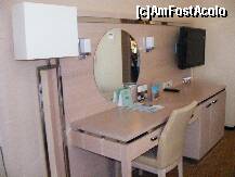 [P07] Hotel Grand Belish-camera standard » foto by Cris
 - 
<span class="allrVoted glyphicon glyphicon-heart hidden" id="av203755"></span>
<a class="m-l-10 hidden" id="sv203755" onclick="voting_Foto_DelVot(,203755,5345)" role="button">șterge vot <span class="glyphicon glyphicon-remove"></span></a>
<a id="v9203755" class=" c-red"  onclick="voting_Foto_SetVot(203755)" role="button"><span class="glyphicon glyphicon-heart-empty"></span> <b>LIKE</b> = Votează poza</a> <img class="hidden"  id="f203755W9" src="/imagini/loader.gif" border="0" /><span class="AjErrMes hidden" id="e203755ErM"></span>