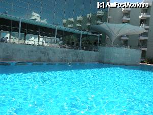 [P03] piscina » foto by marival
 - 
<span class="allrVoted glyphicon glyphicon-heart hidden" id="av691683"></span>
<a class="m-l-10 hidden" id="sv691683" onclick="voting_Foto_DelVot(,691683,5345)" role="button">șterge vot <span class="glyphicon glyphicon-remove"></span></a>
<a id="v9691683" class=" c-red"  onclick="voting_Foto_SetVot(691683)" role="button"><span class="glyphicon glyphicon-heart-empty"></span> <b>LIKE</b> = Votează poza</a> <img class="hidden"  id="f691683W9" src="/imagini/loader.gif" border="0" /><span class="AjErrMes hidden" id="e691683ErM"></span>