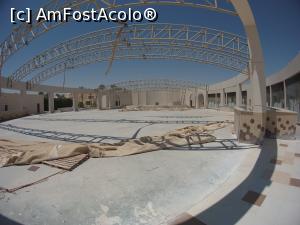 [P08] spatiul imens pentru spectacole la Rixos Makadi Bay » foto by elenaadina
 - 
<span class="allrVoted glyphicon glyphicon-heart hidden" id="av1249190"></span>
<a class="m-l-10 hidden" id="sv1249190" onclick="voting_Foto_DelVot(,1249190,5353)" role="button">șterge vot <span class="glyphicon glyphicon-remove"></span></a>
<a id="v91249190" class=" c-red"  onclick="voting_Foto_SetVot(1249190)" role="button"><span class="glyphicon glyphicon-heart-empty"></span> <b>LIKE</b> = Votează poza</a> <img class="hidden"  id="f1249190W9" src="/imagini/loader.gif" border="0" /><span class="AjErrMes hidden" id="e1249190ErM"></span>