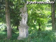 [P07] Inca o statuie sta ascunsa printre mesteceni si platani » foto by dorgo
 - 
<span class="allrVoted glyphicon glyphicon-heart hidden" id="av183279"></span>
<a class="m-l-10 hidden" id="sv183279" onclick="voting_Foto_DelVot(,183279,5357)" role="button">șterge vot <span class="glyphicon glyphicon-remove"></span></a>
<a id="v9183279" class=" c-red"  onclick="voting_Foto_SetVot(183279)" role="button"><span class="glyphicon glyphicon-heart-empty"></span> <b>LIKE</b> = Votează poza</a> <img class="hidden"  id="f183279W9" src="/imagini/loader.gif" border="0" /><span class="AjErrMes hidden" id="e183279ErM"></span>