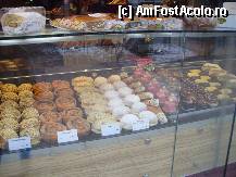 [P04] tentatii dulci in apropiere de hotel » foto by roxana.tomina
 - 
<span class="allrVoted glyphicon glyphicon-heart hidden" id="av330090"></span>
<a class="m-l-10 hidden" id="sv330090" onclick="voting_Foto_DelVot(,330090,5358)" role="button">șterge vot <span class="glyphicon glyphicon-remove"></span></a>
<a id="v9330090" class=" c-red"  onclick="voting_Foto_SetVot(330090)" role="button"><span class="glyphicon glyphicon-heart-empty"></span> <b>LIKE</b> = Votează poza</a> <img class="hidden"  id="f330090W9" src="/imagini/loader.gif" border="0" /><span class="AjErrMes hidden" id="e330090ErM"></span>