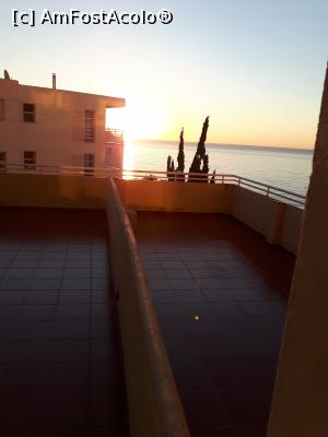 [P18] terasa, poza din camera, de la etajul 4 » foto by Medinuca
 - 
<span class="allrVoted glyphicon glyphicon-heart hidden" id="av1018976"></span>
<a class="m-l-10 hidden" id="sv1018976" onclick="voting_Foto_DelVot(,1018976,5385)" role="button">șterge vot <span class="glyphicon glyphicon-remove"></span></a>
<a id="v91018976" class=" c-red"  onclick="voting_Foto_SetVot(1018976)" role="button"><span class="glyphicon glyphicon-heart-empty"></span> <b>LIKE</b> = Votează poza</a> <img class="hidden"  id="f1018976W9" src="/imagini/loader.gif" border="0" /><span class="AjErrMes hidden" id="e1018976ErM"></span>
