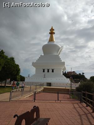 [P02] Stupa de Iluminación de Benalmádena-templu budist » foto by Medinuca
 - 
<span class="allrVoted glyphicon glyphicon-heart hidden" id="av1018932"></span>
<a class="m-l-10 hidden" id="sv1018932" onclick="voting_Foto_DelVot(,1018932,5385)" role="button">șterge vot <span class="glyphicon glyphicon-remove"></span></a>
<a id="v91018932" class=" c-red"  onclick="voting_Foto_SetVot(1018932)" role="button"><span class="glyphicon glyphicon-heart-empty"></span> <b>LIKE</b> = Votează poza</a> <img class="hidden"  id="f1018932W9" src="/imagini/loader.gif" border="0" /><span class="AjErrMes hidden" id="e1018932ErM"></span>