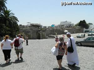 [P35] Înapoi în cetate » foto by Dabator
 - 
<span class="allrVoted glyphicon glyphicon-heart hidden" id="av599069"></span>
<a class="m-l-10 hidden" id="sv599069" onclick="voting_Foto_DelVot(,599069,5387)" role="button">șterge vot <span class="glyphicon glyphicon-remove"></span></a>
<a id="v9599069" class=" c-red"  onclick="voting_Foto_SetVot(599069)" role="button"><span class="glyphicon glyphicon-heart-empty"></span> <b>LIKE</b> = Votează poza</a> <img class="hidden"  id="f599069W9" src="/imagini/loader.gif" border="0" /><span class="AjErrMes hidden" id="e599069ErM"></span>