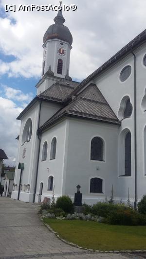 [P01] Biserica greco-romană din Garmisch, Germania.  » foto by traian.leuca †
 - 
<span class="allrVoted glyphicon glyphicon-heart hidden" id="av1057968"></span>
<a class="m-l-10 hidden" id="sv1057968" onclick="voting_Foto_DelVot(,1057968,5408)" role="button">șterge vot <span class="glyphicon glyphicon-remove"></span></a>
<a id="v91057968" class=" c-red"  onclick="voting_Foto_SetVot(1057968)" role="button"><span class="glyphicon glyphicon-heart-empty"></span> <b>LIKE</b> = Votează poza</a> <img class="hidden"  id="f1057968W9" src="/imagini/loader.gif" border="0" /><span class="AjErrMes hidden" id="e1057968ErM"></span>