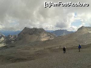[P19] Zugspitzplatt la 2690m pare pustiu. Iarna e alta poveste...  » foto by spiros
 - 
<span class="allrVoted glyphicon glyphicon-heart hidden" id="av679670"></span>
<a class="m-l-10 hidden" id="sv679670" onclick="voting_Foto_DelVot(,679670,5408)" role="button">șterge vot <span class="glyphicon glyphicon-remove"></span></a>
<a id="v9679670" class=" c-red"  onclick="voting_Foto_SetVot(679670)" role="button"><span class="glyphicon glyphicon-heart-empty"></span> <b>LIKE</b> = Votează poza</a> <img class="hidden"  id="f679670W9" src="/imagini/loader.gif" border="0" /><span class="AjErrMes hidden" id="e679670ErM"></span>