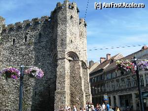 [P10] Castelul Contilor din Gent – Gravensteen-foto 2 » foto by Ricone
 - 
<span class="allrVoted glyphicon glyphicon-heart hidden" id="av369335"></span>
<a class="m-l-10 hidden" id="sv369335" onclick="voting_Foto_DelVot(,369335,5419)" role="button">șterge vot <span class="glyphicon glyphicon-remove"></span></a>
<a id="v9369335" class=" c-red"  onclick="voting_Foto_SetVot(369335)" role="button"><span class="glyphicon glyphicon-heart-empty"></span> <b>LIKE</b> = Votează poza</a> <img class="hidden"  id="f369335W9" src="/imagini/loader.gif" border="0" /><span class="AjErrMes hidden" id="e369335ErM"></span>