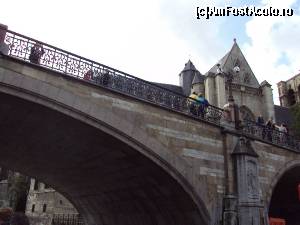 [P16] Pont Saint Michel, lângă punctul de îmbarcare în vroaziere.  » foto by Carmen Ion
 - 
<span class="allrVoted glyphicon glyphicon-heart hidden" id="av685186"></span>
<a class="m-l-10 hidden" id="sv685186" onclick="voting_Foto_DelVot(,685186,5419)" role="button">șterge vot <span class="glyphicon glyphicon-remove"></span></a>
<a id="v9685186" class=" c-red"  onclick="voting_Foto_SetVot(685186)" role="button"><span class="glyphicon glyphicon-heart-empty"></span> <b>LIKE</b> = Votează poza</a> <img class="hidden"  id="f685186W9" src="/imagini/loader.gif" border="0" /><span class="AjErrMes hidden" id="e685186ErM"></span>