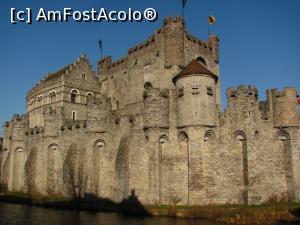 [P17] Gravensteen » foto by Radu Tudoran
 - 
<span class="allrVoted glyphicon glyphicon-heart hidden" id="av728782"></span>
<a class="m-l-10 hidden" id="sv728782" onclick="voting_Foto_DelVot(,728782,5419)" role="button">șterge vot <span class="glyphicon glyphicon-remove"></span></a>
<a id="v9728782" class=" c-red"  onclick="voting_Foto_SetVot(728782)" role="button"><span class="glyphicon glyphicon-heart-empty"></span> <b>LIKE</b> = Votează poza</a> <img class="hidden"  id="f728782W9" src="/imagini/loader.gif" border="0" /><span class="AjErrMes hidden" id="e728782ErM"></span>