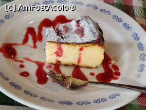[P16] Cheesecake (cred) » foto by crismis
 - 
<span class="allrVoted glyphicon glyphicon-heart hidden" id="av1404243"></span>
<a class="m-l-10 hidden" id="sv1404243" onclick="voting_Foto_DelVot(,1404243,5424)" role="button">șterge vot <span class="glyphicon glyphicon-remove"></span></a>
<a id="v91404243" class=" c-red"  onclick="voting_Foto_SetVot(1404243)" role="button"><span class="glyphicon glyphicon-heart-empty"></span> <b>LIKE</b> = Votează poza</a> <img class="hidden"  id="f1404243W9" src="/imagini/loader.gif" border="0" /><span class="AjErrMes hidden" id="e1404243ErM"></span>
