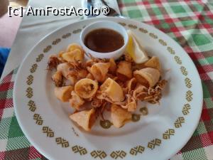 [P08] Calamari prăjiți » foto by crismis
 - 
<span class="allrVoted glyphicon glyphicon-heart hidden" id="av1404235"></span>
<a class="m-l-10 hidden" id="sv1404235" onclick="voting_Foto_DelVot(,1404235,5424)" role="button">șterge vot <span class="glyphicon glyphicon-remove"></span></a>
<a id="v91404235" class=" c-red"  onclick="voting_Foto_SetVot(1404235)" role="button"><span class="glyphicon glyphicon-heart-empty"></span> <b>LIKE</b> = Votează poza</a> <img class="hidden"  id="f1404235W9" src="/imagini/loader.gif" border="0" /><span class="AjErrMes hidden" id="e1404235ErM"></span>