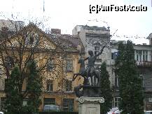 [P18] Piata Sfantul Gheorghe - monument in cinstea evenimentelor din decembrie 1989 » foto by Lumis66
 - 
<span class="allrVoted glyphicon glyphicon-heart hidden" id="av272238"></span>
<a class="m-l-10 hidden" id="sv272238" onclick="voting_Foto_DelVot(,272238,5428)" role="button">șterge vot <span class="glyphicon glyphicon-remove"></span></a>
<a id="v9272238" class=" c-red"  onclick="voting_Foto_SetVot(272238)" role="button"><span class="glyphicon glyphicon-heart-empty"></span> <b>LIKE</b> = Votează poza</a> <img class="hidden"  id="f272238W9" src="/imagini/loader.gif" border="0" /><span class="AjErrMes hidden" id="e272238ErM"></span>