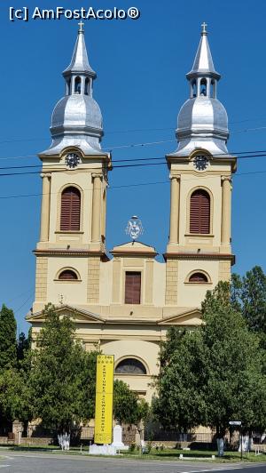 [P17] biserica din Șandra » foto by robert
 - 
<span class="allrVoted glyphicon glyphicon-heart hidden" id="av1243742"></span>
<a class="m-l-10 hidden" id="sv1243742" onclick="voting_Foto_DelVot(,1243742,5428)" role="button">șterge vot <span class="glyphicon glyphicon-remove"></span></a>
<a id="v91243742" class=" c-red"  onclick="voting_Foto_SetVot(1243742)" role="button"><span class="glyphicon glyphicon-heart-empty"></span> <b>LIKE</b> = Votează poza</a> <img class="hidden"  id="f1243742W9" src="/imagini/loader.gif" border="0" /><span class="AjErrMes hidden" id="e1243742ErM"></span>
