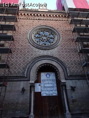 [P14] Fațada Sinagogii din Cetate - Timișoara.  » foto by tata123 🔱
 - 
<span class="allrVoted glyphicon glyphicon-heart hidden" id="av1133318"></span>
<a class="m-l-10 hidden" id="sv1133318" onclick="voting_Foto_DelVot(,1133318,5428)" role="button">șterge vot <span class="glyphicon glyphicon-remove"></span></a>
<a id="v91133318" class=" c-red"  onclick="voting_Foto_SetVot(1133318)" role="button"><span class="glyphicon glyphicon-heart-empty"></span> <b>LIKE</b> = Votează poza</a> <img class="hidden"  id="f1133318W9" src="/imagini/loader.gif" border="0" /><span class="AjErrMes hidden" id="e1133318ErM"></span>