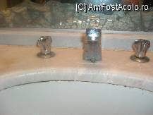 [P03] partea de jos a oglinzii » foto by karinastanciu
 - 
<span class="allrVoted glyphicon glyphicon-heart hidden" id="av64480"></span>
<a class="m-l-10 hidden" id="sv64480" onclick="voting_Foto_DelVot(,64480,5432)" role="button">șterge vot <span class="glyphicon glyphicon-remove"></span></a>
<a id="v964480" class=" c-red"  onclick="voting_Foto_SetVot(64480)" role="button"><span class="glyphicon glyphicon-heart-empty"></span> <b>LIKE</b> = Votează poza</a> <img class="hidden"  id="f64480W9" src="/imagini/loader.gif" border="0" /><span class="AjErrMes hidden" id="e64480ErM"></span>