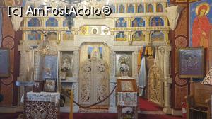 [P18] Biserica dintr-o Piatră - catapeteasma sculptată în piatră » foto by k-lator
 - 
<span class="allrVoted glyphicon glyphicon-heart hidden" id="av1219441"></span>
<a class="m-l-10 hidden" id="sv1219441" onclick="voting_Foto_DelVot(,1219441,5439)" role="button">șterge vot <span class="glyphicon glyphicon-remove"></span></a>
<a id="v91219441" class=" c-red"  onclick="voting_Foto_SetVot(1219441)" role="button"><span class="glyphicon glyphicon-heart-empty"></span> <b>LIKE</b> = Votează poza</a> <img class="hidden"  id="f1219441W9" src="/imagini/loader.gif" border="0" /><span class="AjErrMes hidden" id="e1219441ErM"></span>