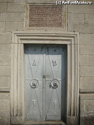 [P22] Schitul Cetățuia - O măicuță ne va deschide ușa bisericii pentru a vizita interiorul acesteia.  » foto by Floryn81
 - 
<span class="allrVoted glyphicon glyphicon-heart hidden" id="av603473"></span>
<a class="m-l-10 hidden" id="sv603473" onclick="voting_Foto_DelVot(,603473,5439)" role="button">șterge vot <span class="glyphicon glyphicon-remove"></span></a>
<a id="v9603473" class=" c-red"  onclick="voting_Foto_SetVot(603473)" role="button"><span class="glyphicon glyphicon-heart-empty"></span> <b>LIKE</b> = Votează poza</a> <img class="hidden"  id="f603473W9" src="/imagini/loader.gif" border="0" /><span class="AjErrMes hidden" id="e603473ErM"></span>