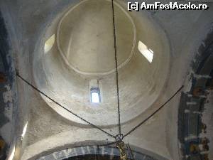 [P27] Schitul Cetățuia - Interiorul bisericii cu hramul ”Schimbarea la față”. Turla bisericii nu a fost niciodată pictată.  » foto by Floryn81
 - 
<span class="allrVoted glyphicon glyphicon-heart hidden" id="av603478"></span>
<a class="m-l-10 hidden" id="sv603478" onclick="voting_Foto_DelVot(,603478,5439)" role="button">șterge vot <span class="glyphicon glyphicon-remove"></span></a>
<a id="v9603478" class=" c-red"  onclick="voting_Foto_SetVot(603478)" role="button"><span class="glyphicon glyphicon-heart-empty"></span> <b>LIKE</b> = Votează poza</a> <img class="hidden"  id="f603478W9" src="/imagini/loader.gif" border="0" /><span class="AjErrMes hidden" id="e603478ErM"></span>