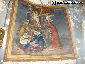 [P28] Schitul Cetățuia - Interiorul bisericii cu hramul ”Schimbarea la față”. Pictura cu tema ”Pogorârea lui Iisus Hristos dupe Cruce”.  » foto by Floryn81
 - 
<span class="allrVoted glyphicon glyphicon-heart hidden" id="av603479"></span>
<a class="m-l-10 hidden" id="sv603479" onclick="voting_Foto_DelVot(,603479,5439)" role="button">șterge vot <span class="glyphicon glyphicon-remove"></span></a>
<a id="v9603479" class=" c-red"  onclick="voting_Foto_SetVot(603479)" role="button"><span class="glyphicon glyphicon-heart-empty"></span> <b>LIKE</b> = Votează poza</a> <img class="hidden"  id="f603479W9" src="/imagini/loader.gif" border="0" /><span class="AjErrMes hidden" id="e603479ErM"></span>