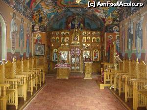 [P35] Schitul Cetățuia - Interiorul paraclisului cu hramul ”Nașterea Maicii Domnului”. Obiectivul este construit recent, în perioada 2003 - 2007.  » foto by Floryn81
 - 
<span class="allrVoted glyphicon glyphicon-heart hidden" id="av603486"></span>
<a class="m-l-10 hidden" id="sv603486" onclick="voting_Foto_DelVot(,603486,5439)" role="button">șterge vot <span class="glyphicon glyphicon-remove"></span></a>
<a id="v9603486" class=" c-red"  onclick="voting_Foto_SetVot(603486)" role="button"><span class="glyphicon glyphicon-heart-empty"></span> <b>LIKE</b> = Votează poza</a> <img class="hidden"  id="f603486W9" src="/imagini/loader.gif" border="0" /><span class="AjErrMes hidden" id="e603486ErM"></span>