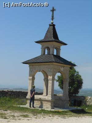 [P19] Naeni - La Biserica dintr-o Piatra. » foto by iulianic
 - 
<span class="allrVoted glyphicon glyphicon-heart hidden" id="av1305986"></span>
<a class="m-l-10 hidden" id="sv1305986" onclick="voting_Foto_DelVot(,1305986,5439)" role="button">șterge vot <span class="glyphicon glyphicon-remove"></span></a>
<a id="v91305986" class=" c-red"  onclick="voting_Foto_SetVot(1305986)" role="button"><span class="glyphicon glyphicon-heart-empty"></span> <b>LIKE</b> = Votează poza</a> <img class="hidden"  id="f1305986W9" src="/imagini/loader.gif" border="0" /><span class="AjErrMes hidden" id="e1305986ErM"></span>