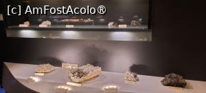 [P19] Colți, Județul Buzău, Muzeul Chihlimbarului, Etaj, Sala 3 „Flori de mina”, Flori de mină și eșantioane de minerale » foto by mprofeanu
 - 
<span class="allrVoted glyphicon glyphicon-heart hidden" id="av1413613"></span>
<a class="m-l-10 hidden" id="sv1413613" onclick="voting_Foto_DelVot(,1413613,5439)" role="button">șterge vot <span class="glyphicon glyphicon-remove"></span></a>
<a id="v91413613" class=" c-red"  onclick="voting_Foto_SetVot(1413613)" role="button"><span class="glyphicon glyphicon-heart-empty"></span> <b>LIKE</b> = Votează poza</a> <img class="hidden"  id="f1413613W9" src="/imagini/loader.gif" border="0" /><span class="AjErrMes hidden" id="e1413613ErM"></span>